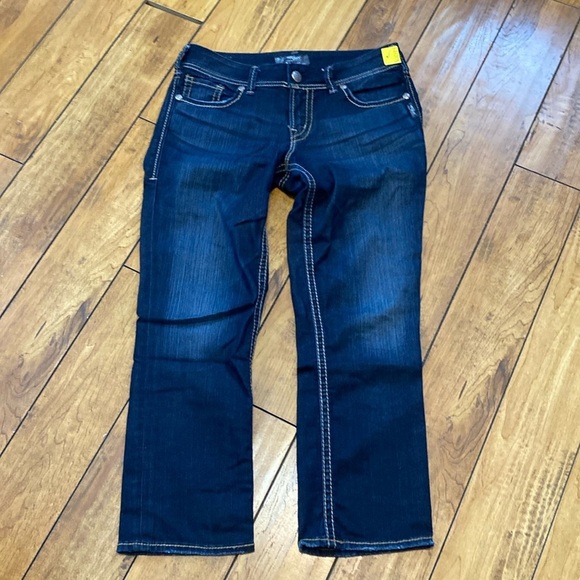 Silver suki jean capris - Picture 1 of 7